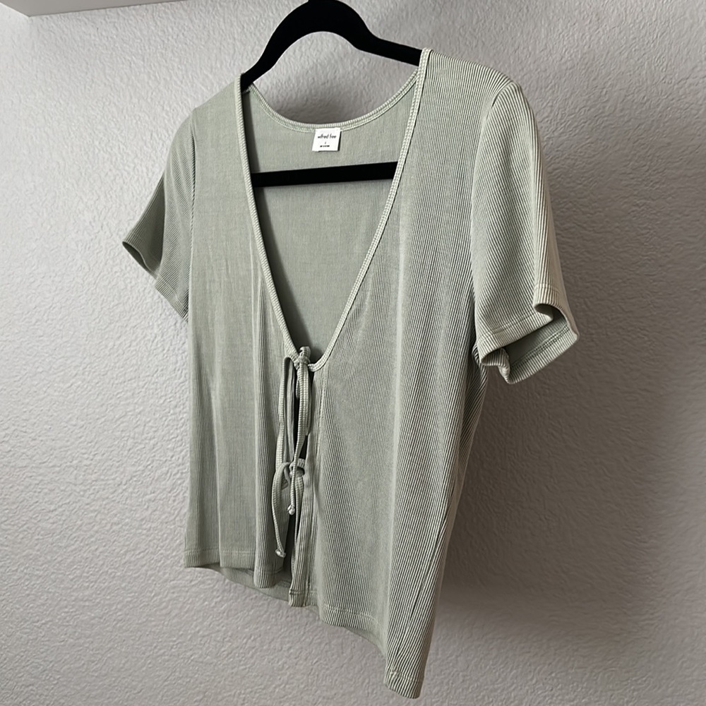 Aritzia Wilfred Free top - Picture 3 of 3